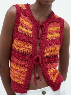 NEW ZARA Red/Orange Stripe Crochet Knit Tie Front Cropped Vest S